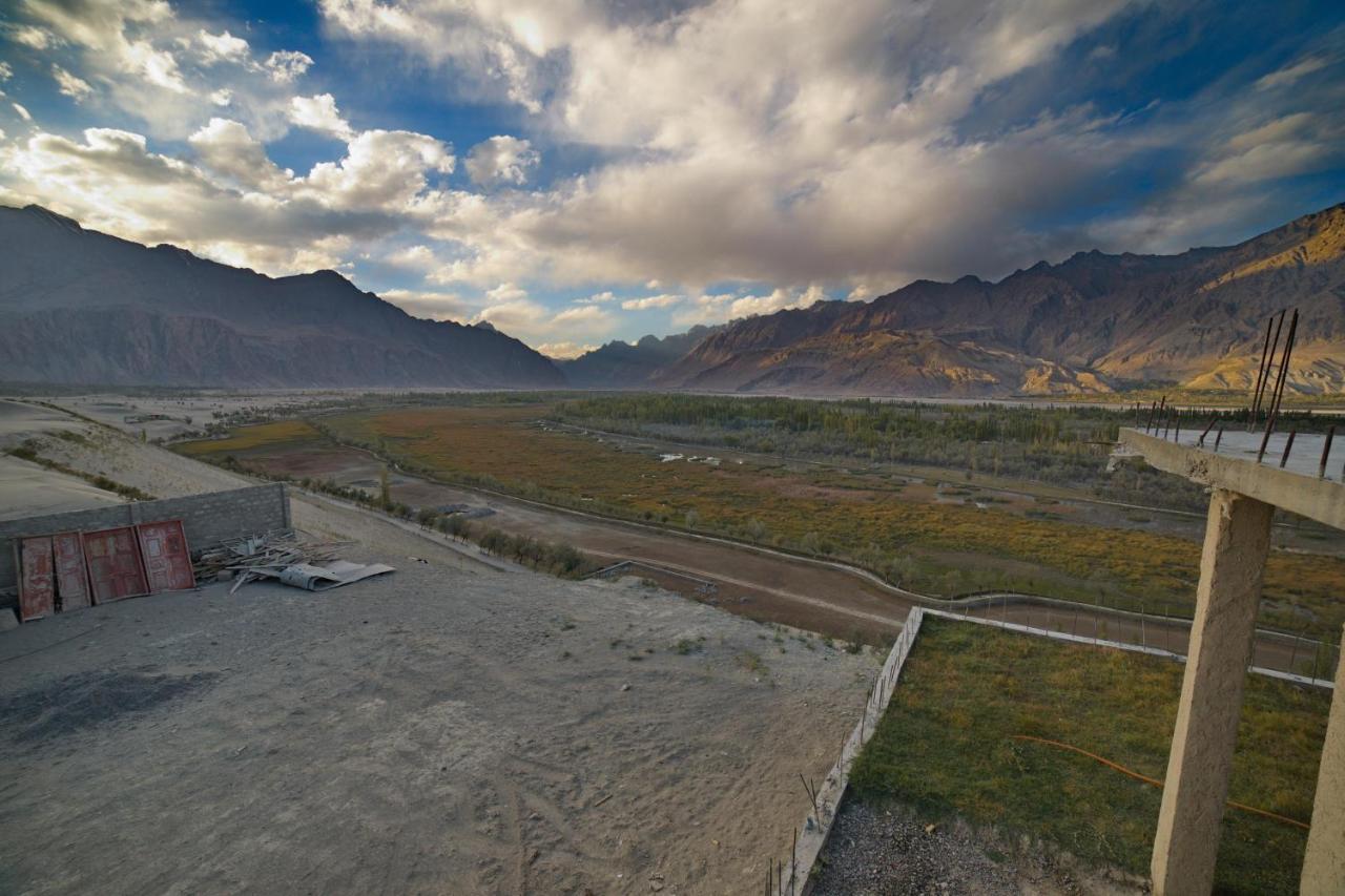 Baltistan Fort Skardu Resort Экстерьер фото