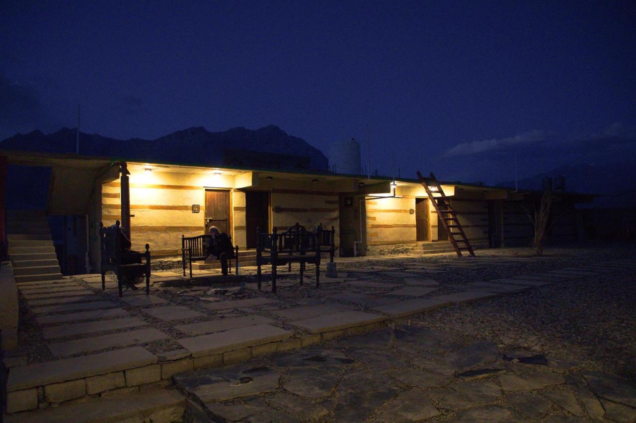 Baltistan Fort Skardu Resort Экстерьер фото