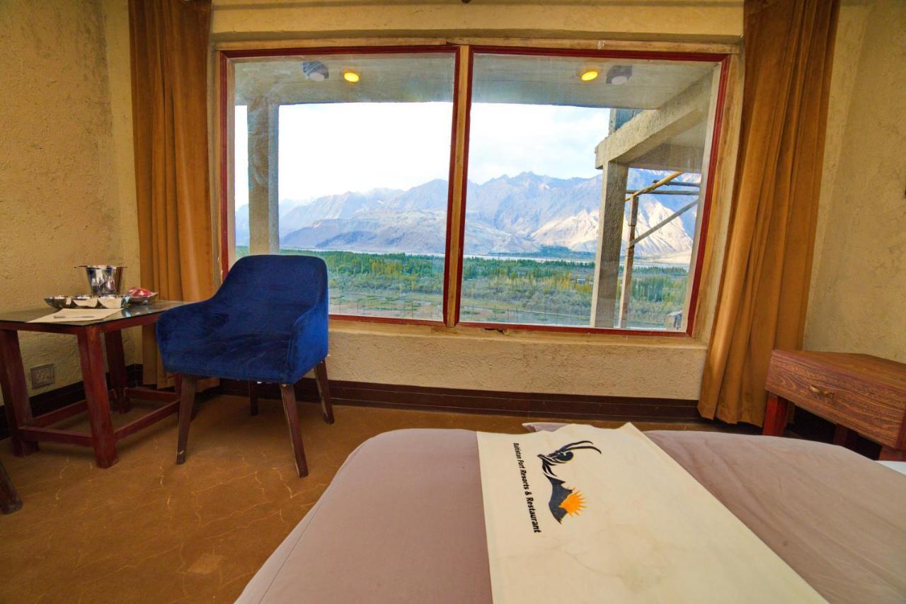 Baltistan Fort Skardu Resort Экстерьер фото