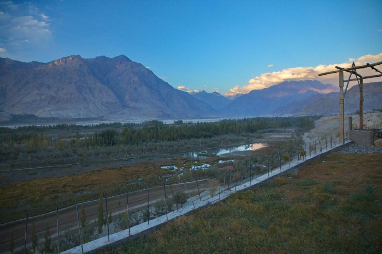 Baltistan Fort Skardu Resort Экстерьер фото